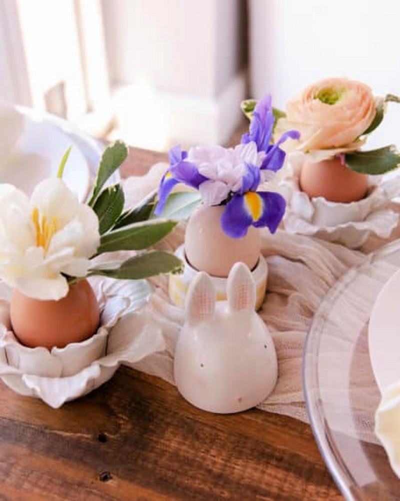 DIY Blooming Eggs