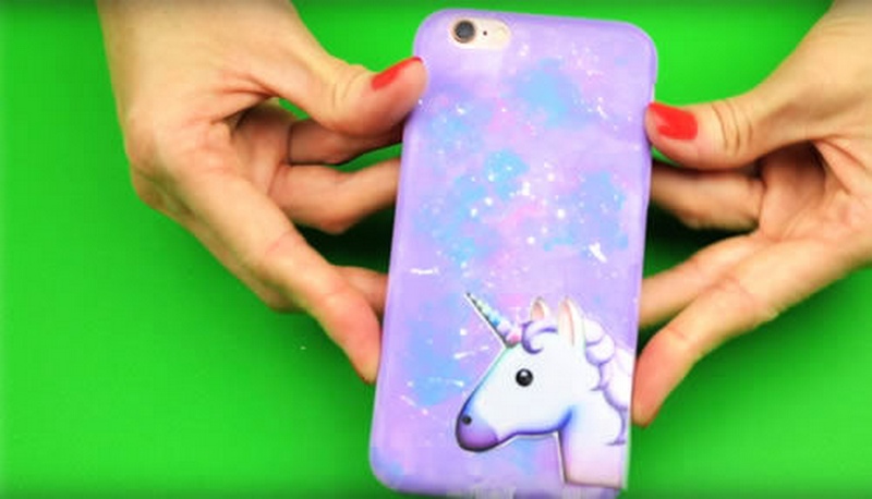 DIY Galaxy Unicorn Phone Case