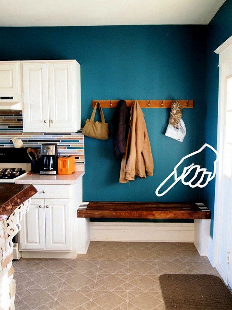 Rolling Mudroom Bench With Cubbies