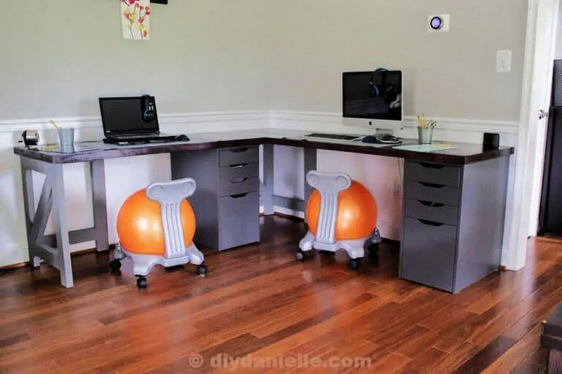DIY 2 Person Corner Desk with a Farmhouse Style