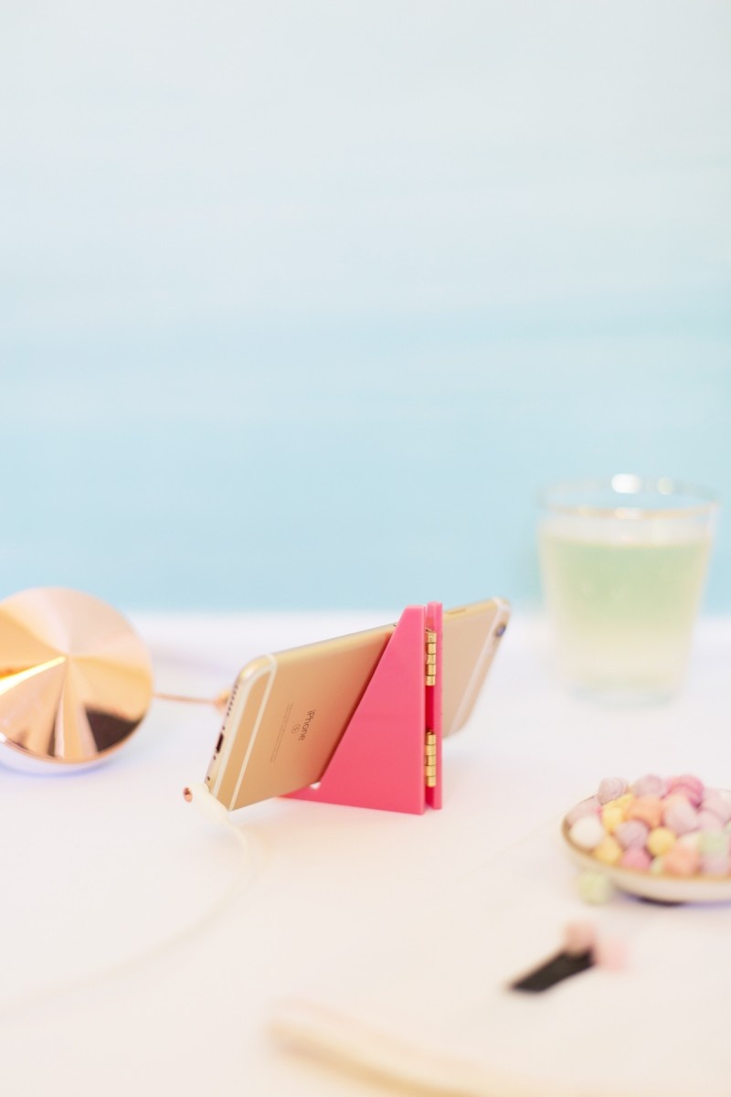 20 DIY Phone Stand Ideas Safe Your Mobile Susie Harris
