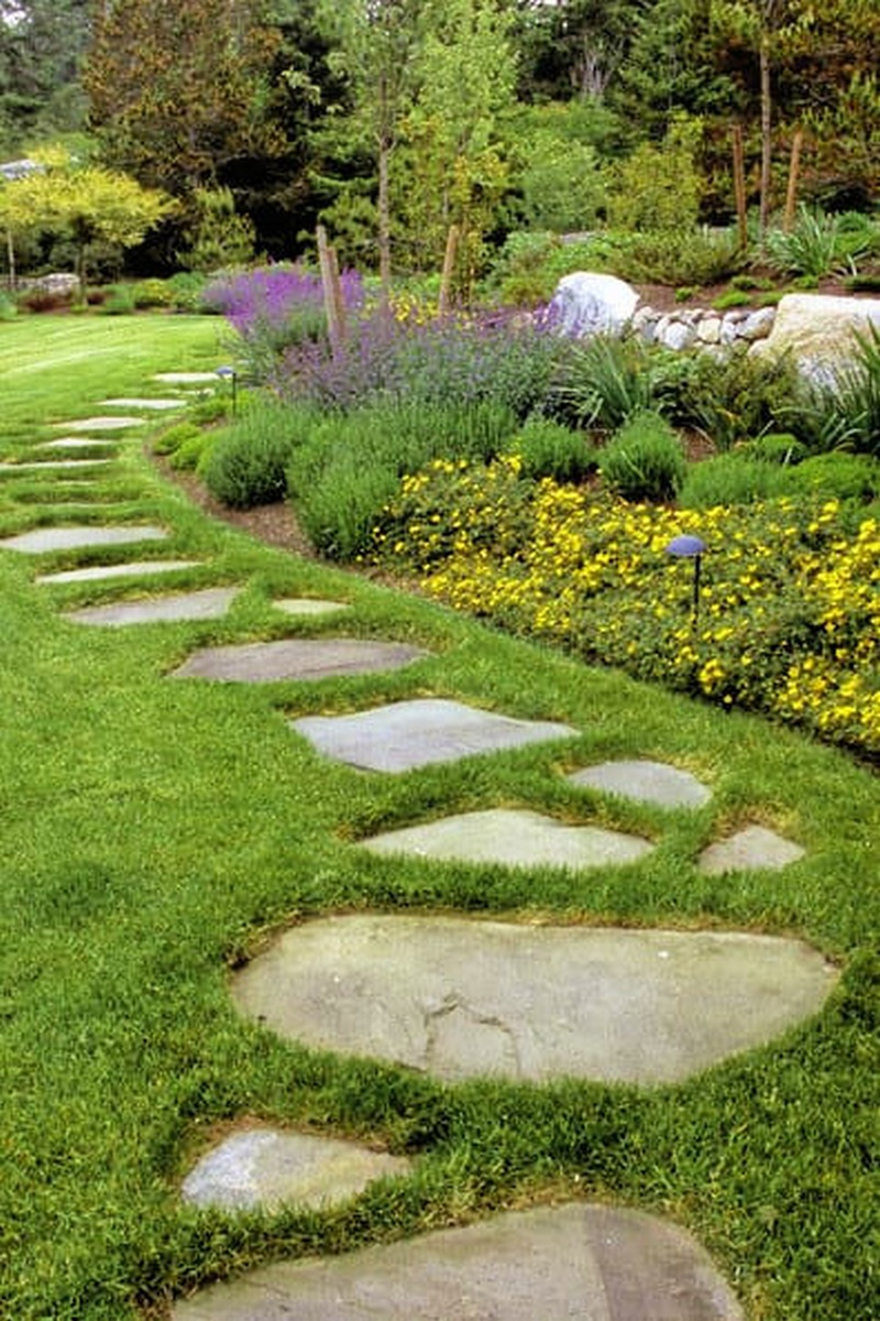 Easy DIY Garden Paths