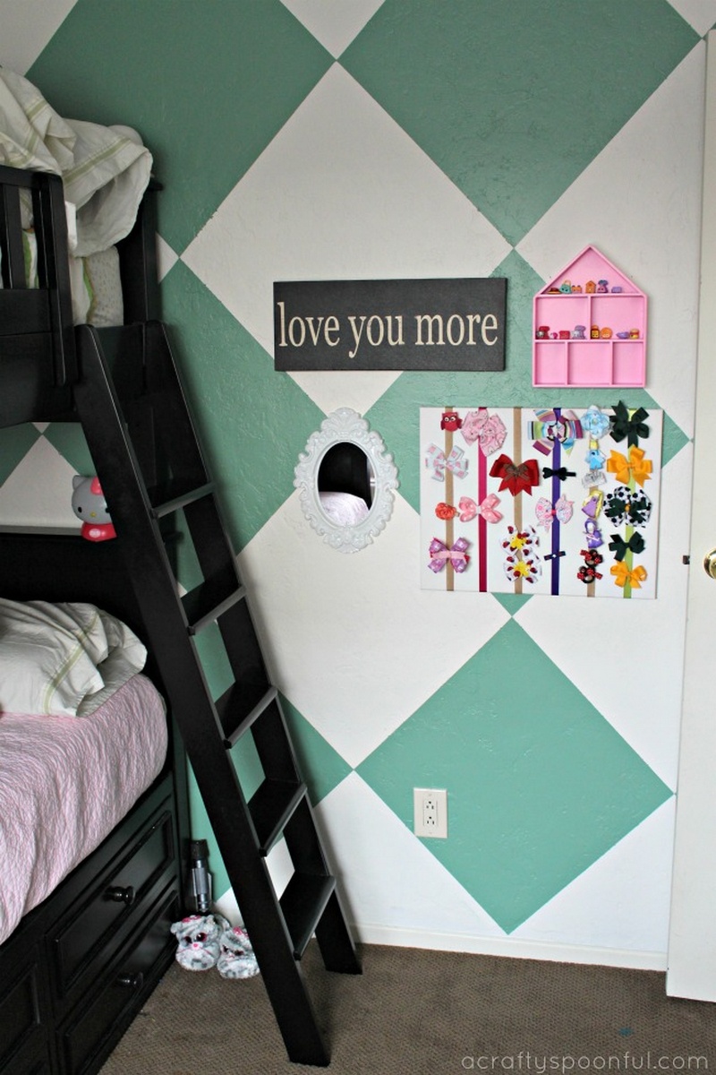 Easy DIY Hair Bow Holder With Simple Girls Bedroom Decor Ideas