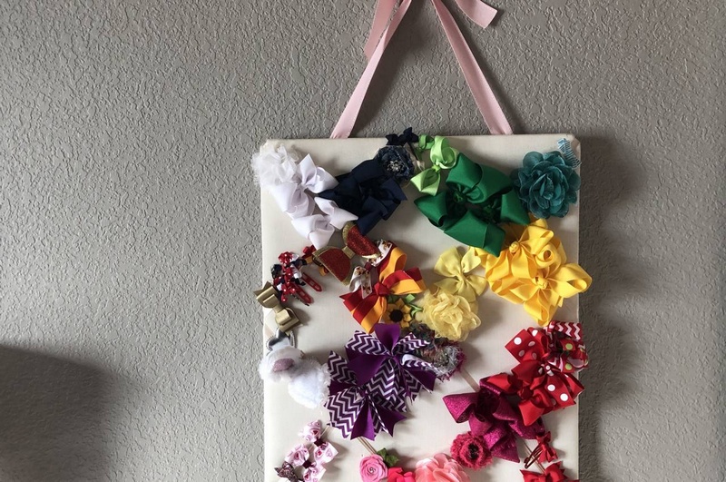 Simple DIY Hair Bow Holder