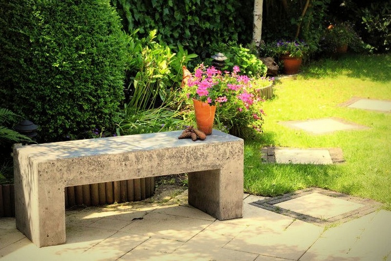 Learn How To Build Your Own Concrete Garden Bench