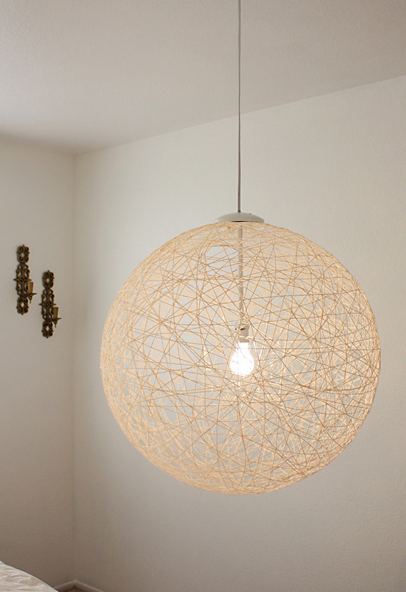 Easy String Pendant Light Globe