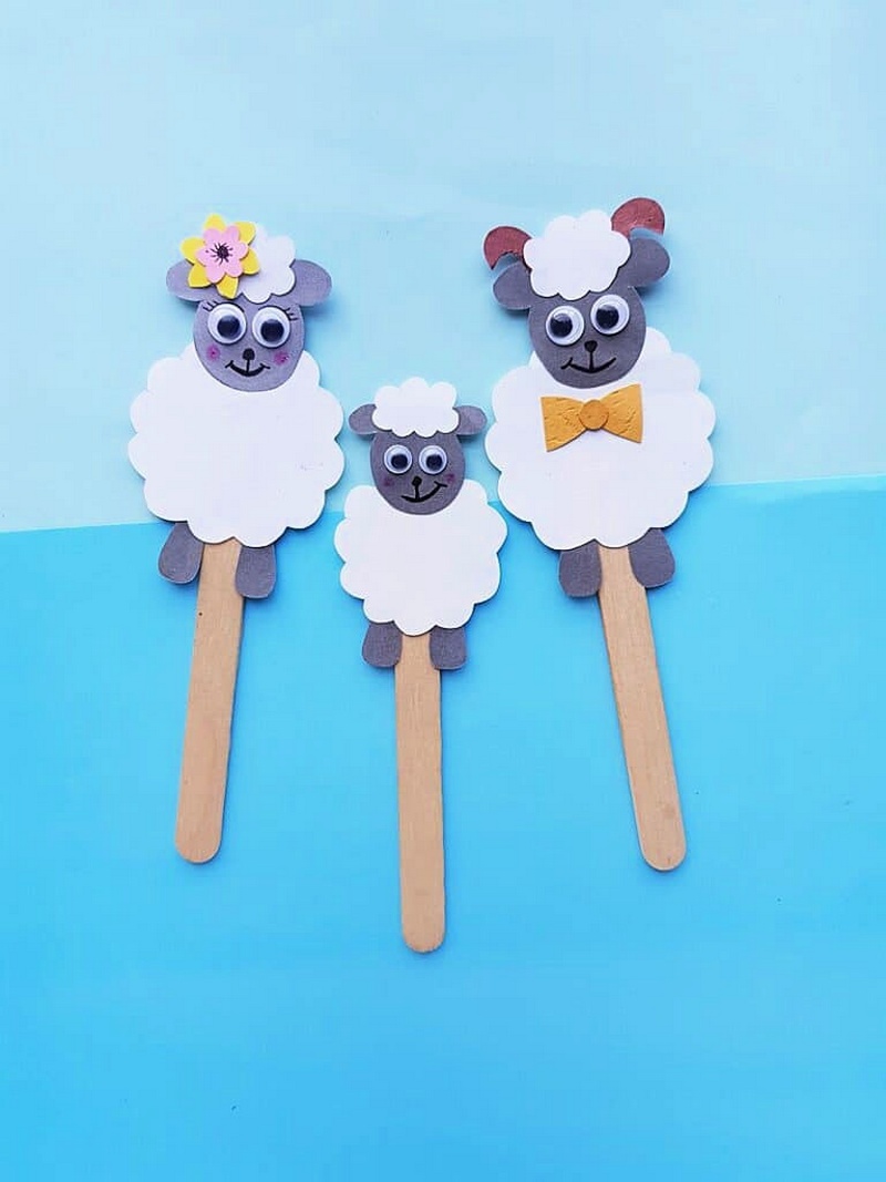 Sheep Craft DIY Popsicle Stick Puppets