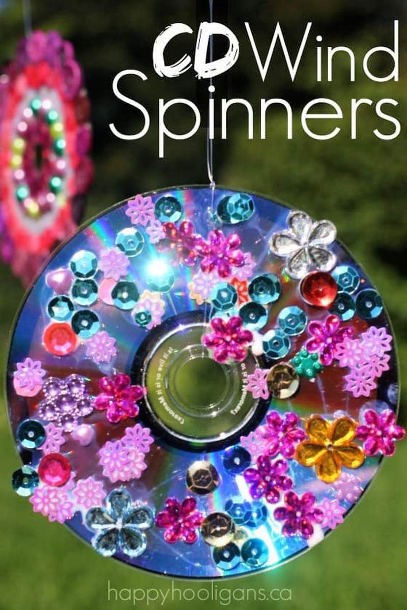 Vibrant CD Wind Spinners Made from Old CDs