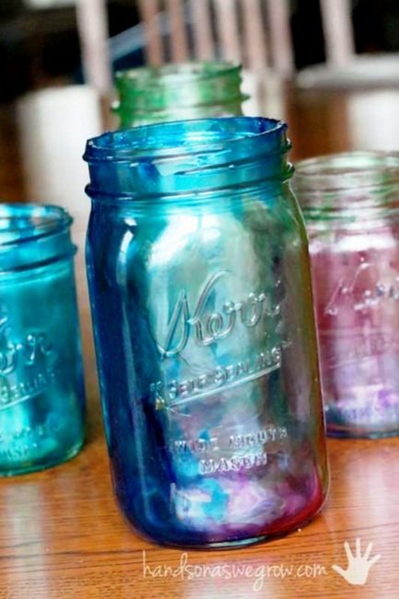 How to Tint Glass Mason Jars with Painting for Kids