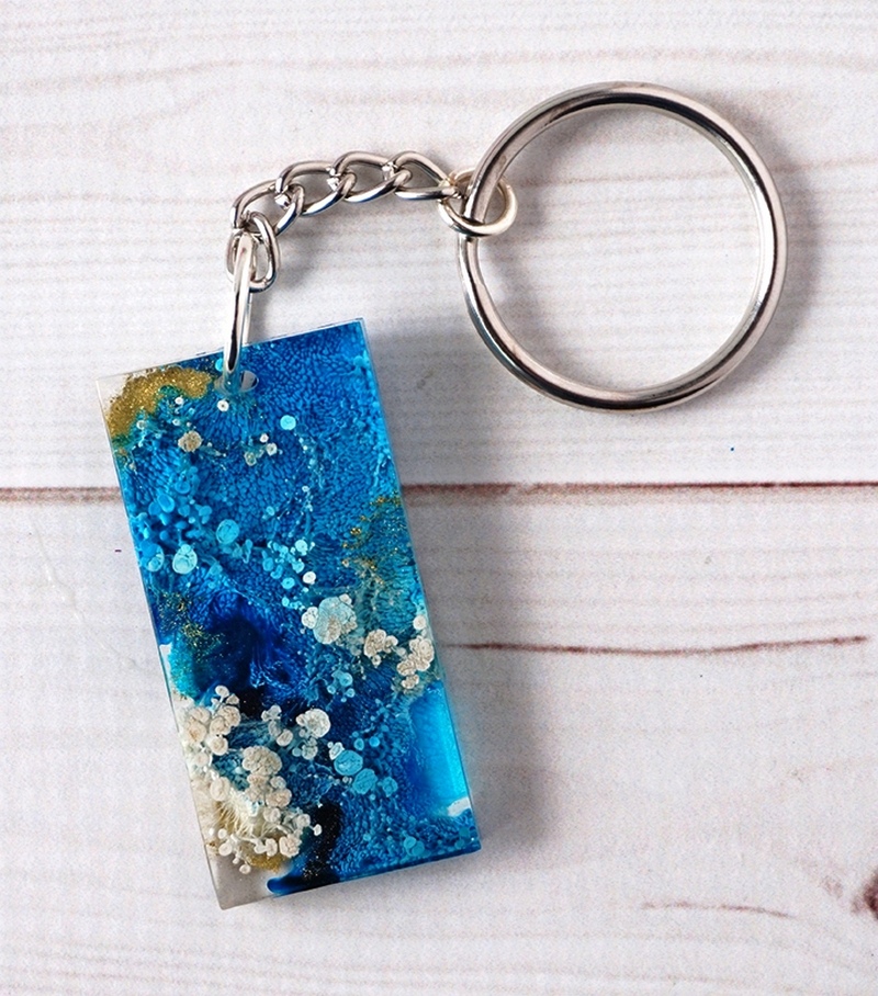 DIY Alcohol Ink Resin Keychains