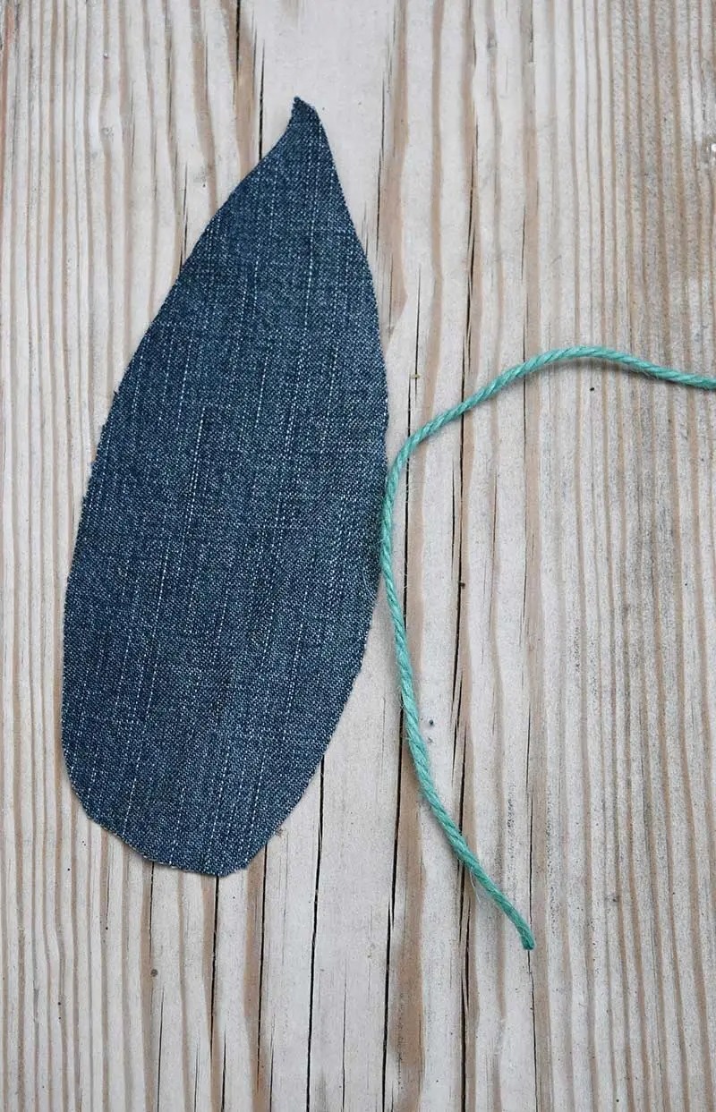 How To Make Denim Feather Wall Decor