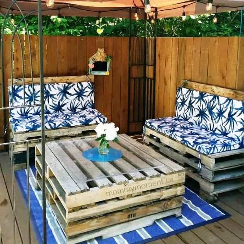 Patio Furniture Pallet Project