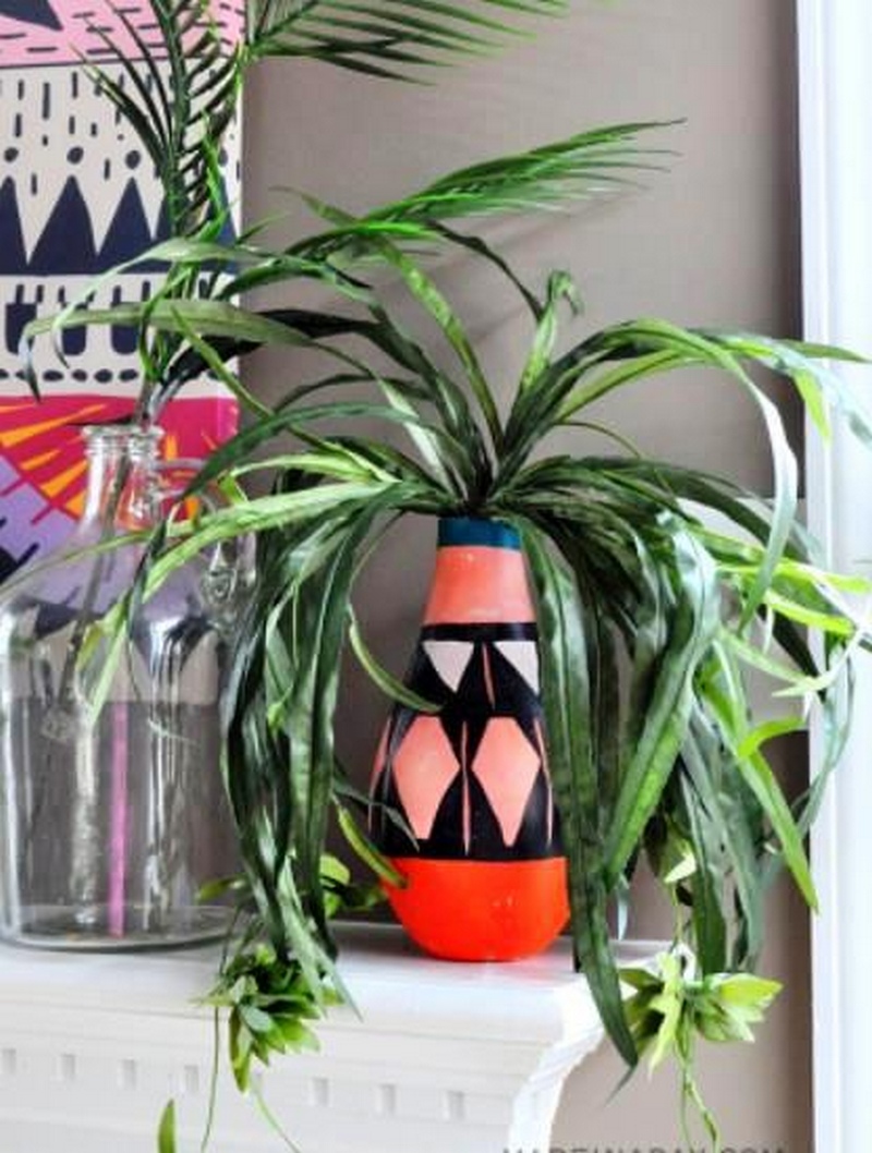 DIY Painted Tribal Vases Faux Pottery