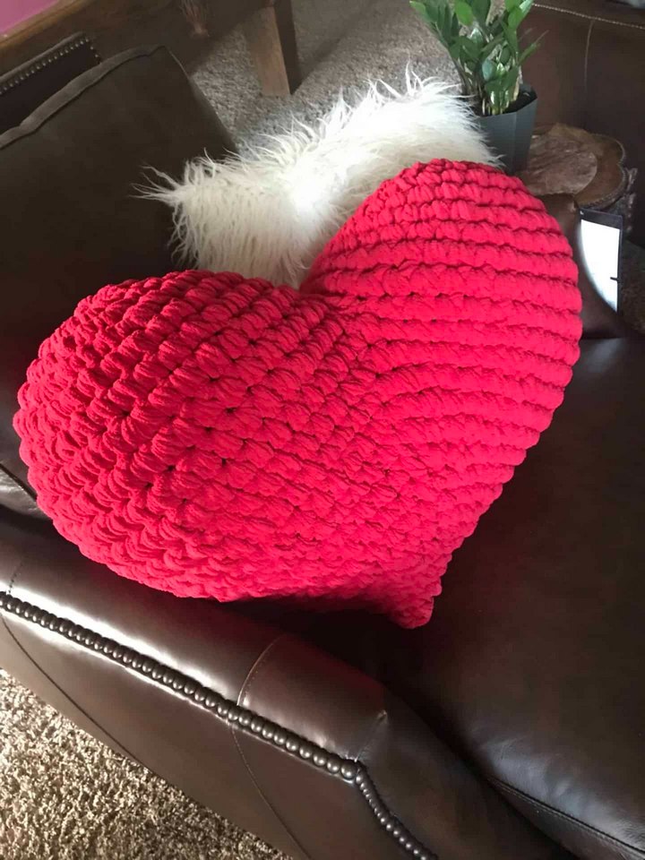 Amigurumi Love Heart Free Crochet Pattern