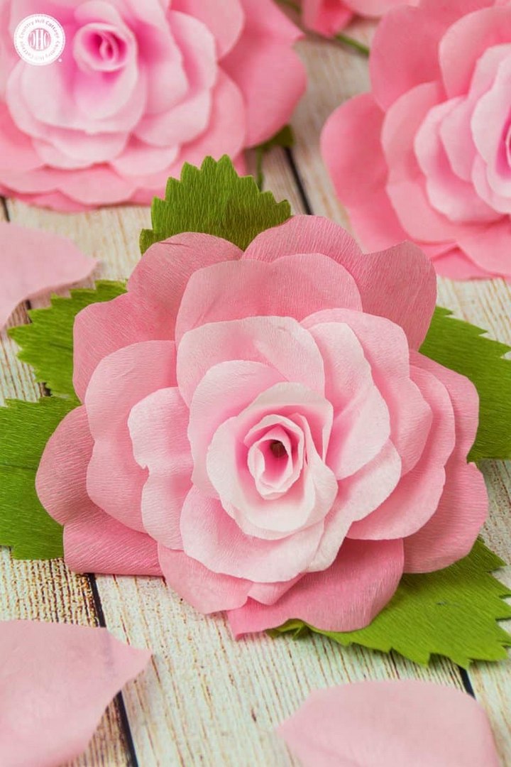 Romantic DIY Crepe Paper Roses