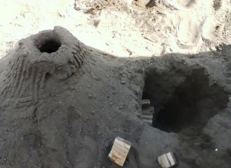 DIY Sand Rocket Stove