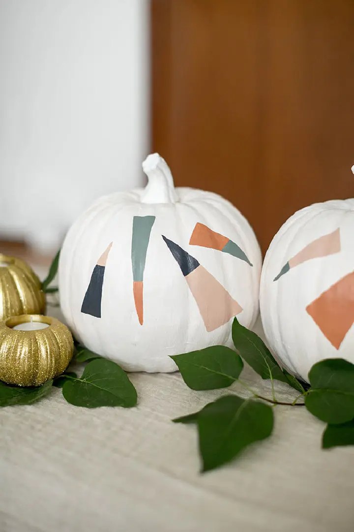 Halloween Pumpkins With Painted Dashes