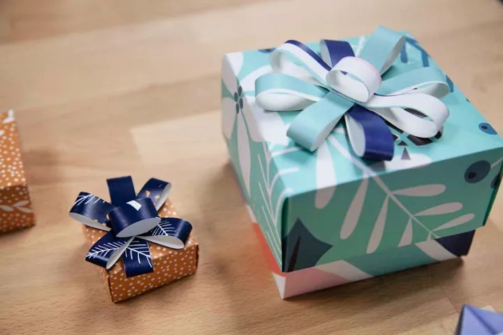 How To Make A Gift Box With Wallpaper