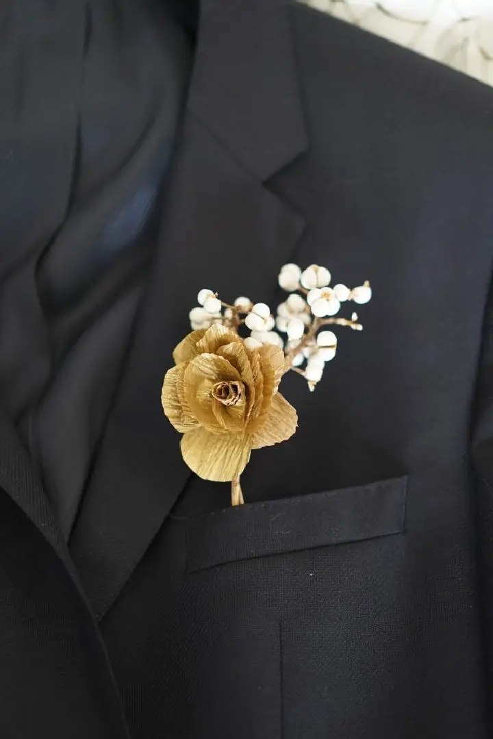 Make Your Own Boutonniere