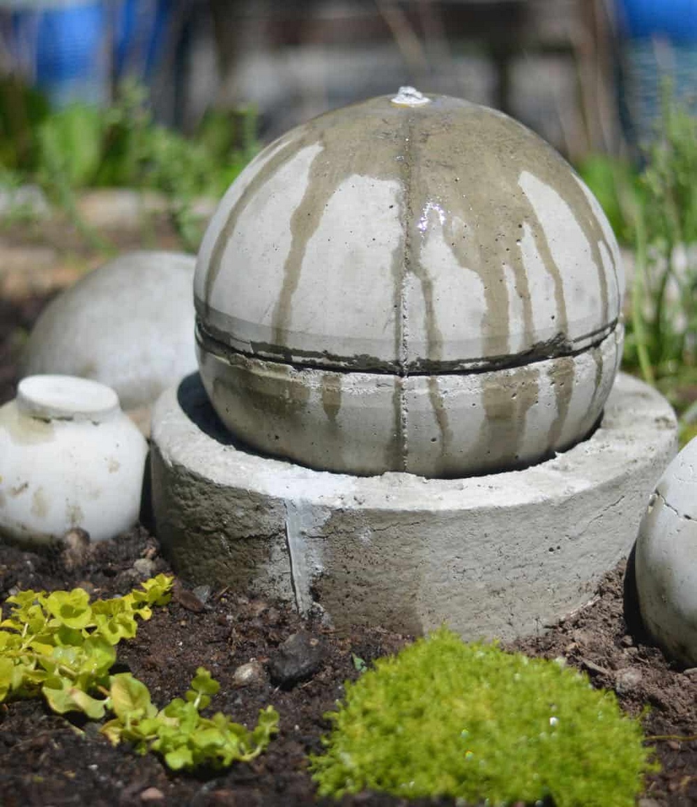 Bubbling Globe Water Fountain